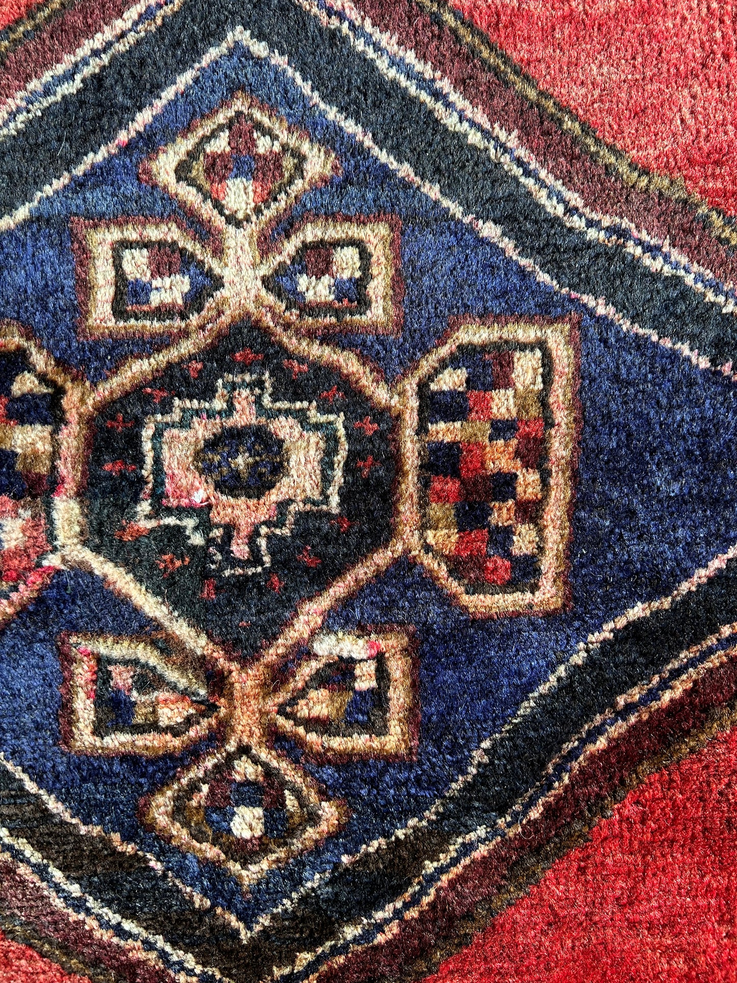 hand-knotted tribal shiraz rug
