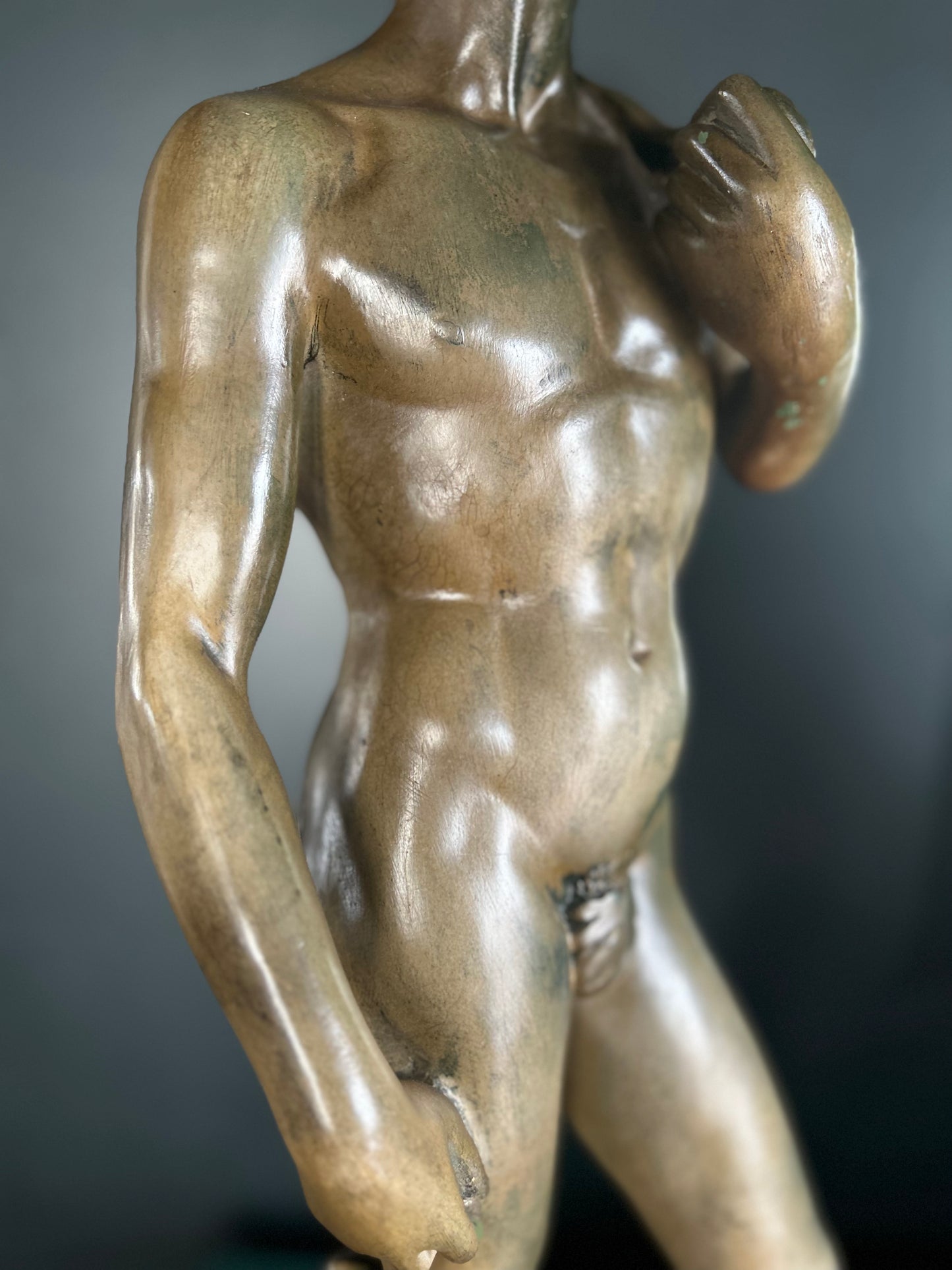 bronze statue, David of Michaelangelo