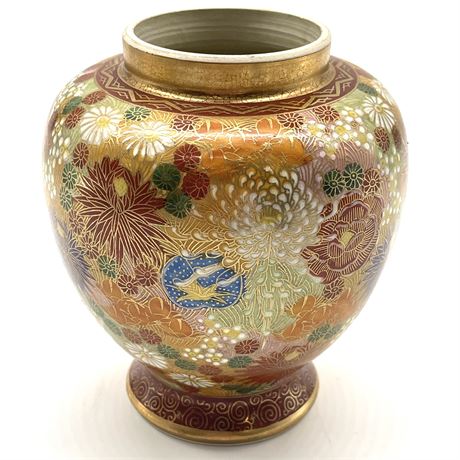 antique Japanese Satsuma mille fleur vase