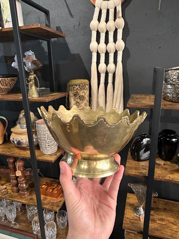 vintage brass footed bowl with scalloped edge